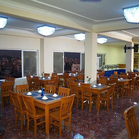 Nice Dream Hotel Mandalay Bagian luar foto